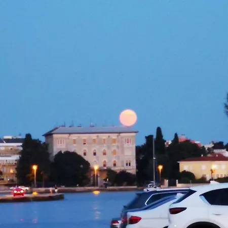 아파트 Spacious Zarita *