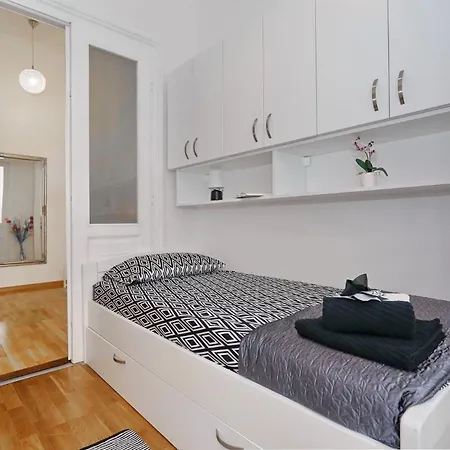 Spacious Zarita * זאדאר