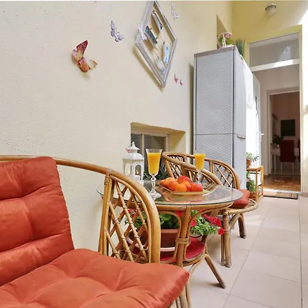 Spacious Zarita * זאדאר