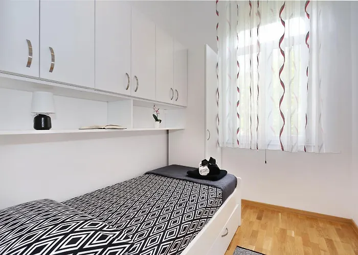 아파트 Spacious Zarita