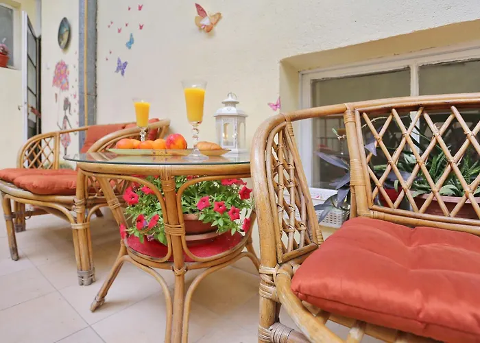 Spacious Zarita 아파트